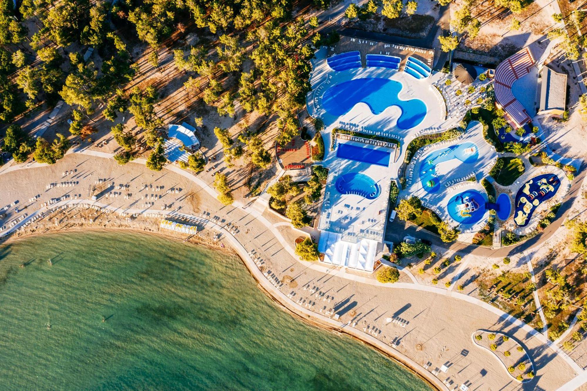 Zaton Holiday Resort Glamping Tents Nin Exteriör bild
