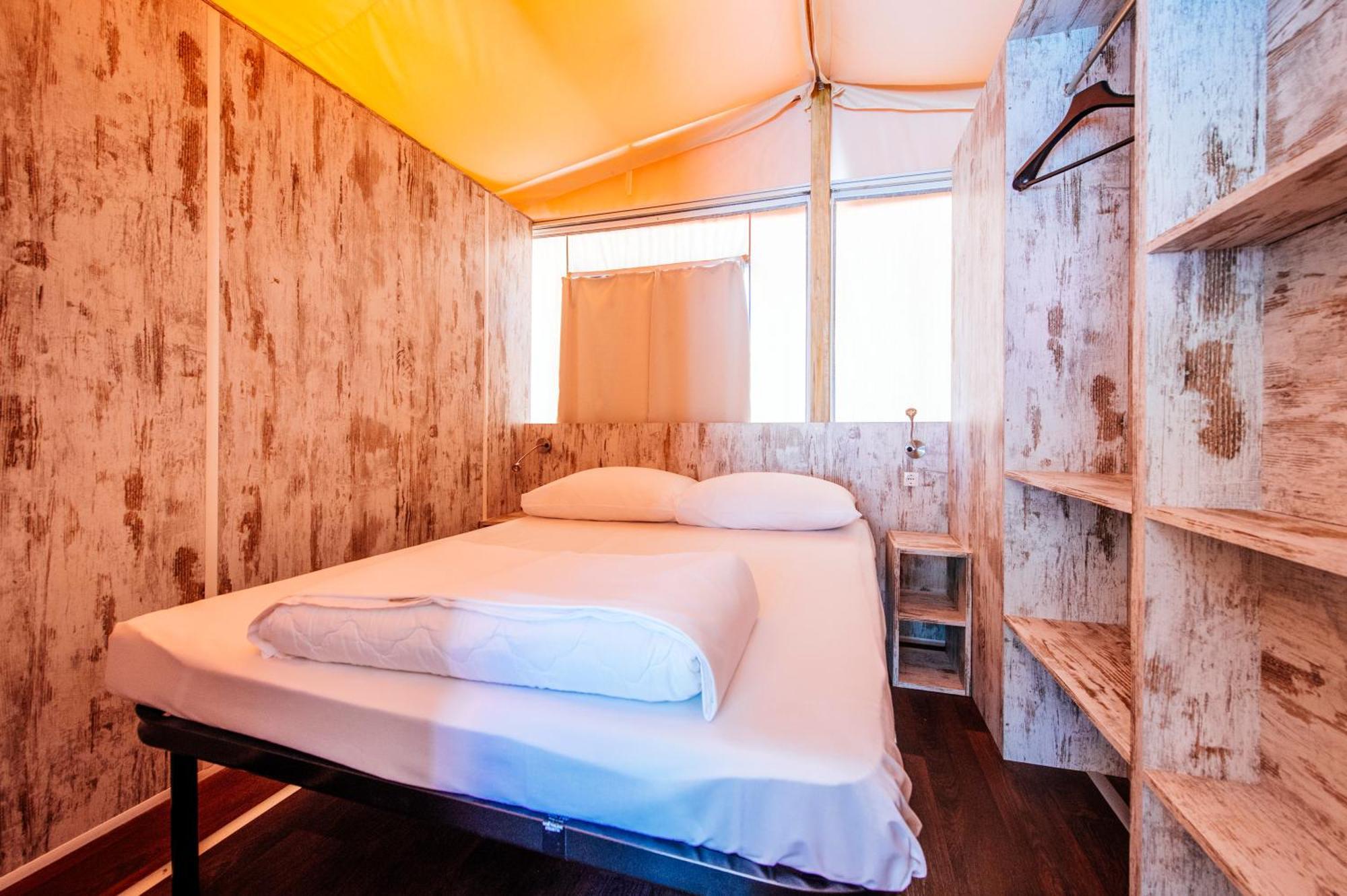 Zaton Holiday Resort Glamping Tents Nin Rum bild