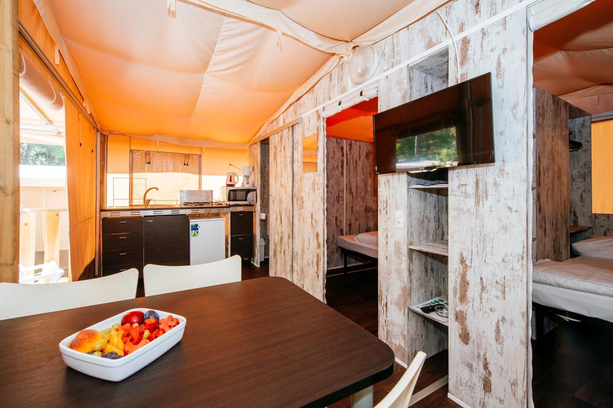 Zaton Holiday Resort Glamping Tents Nin Rum bild
